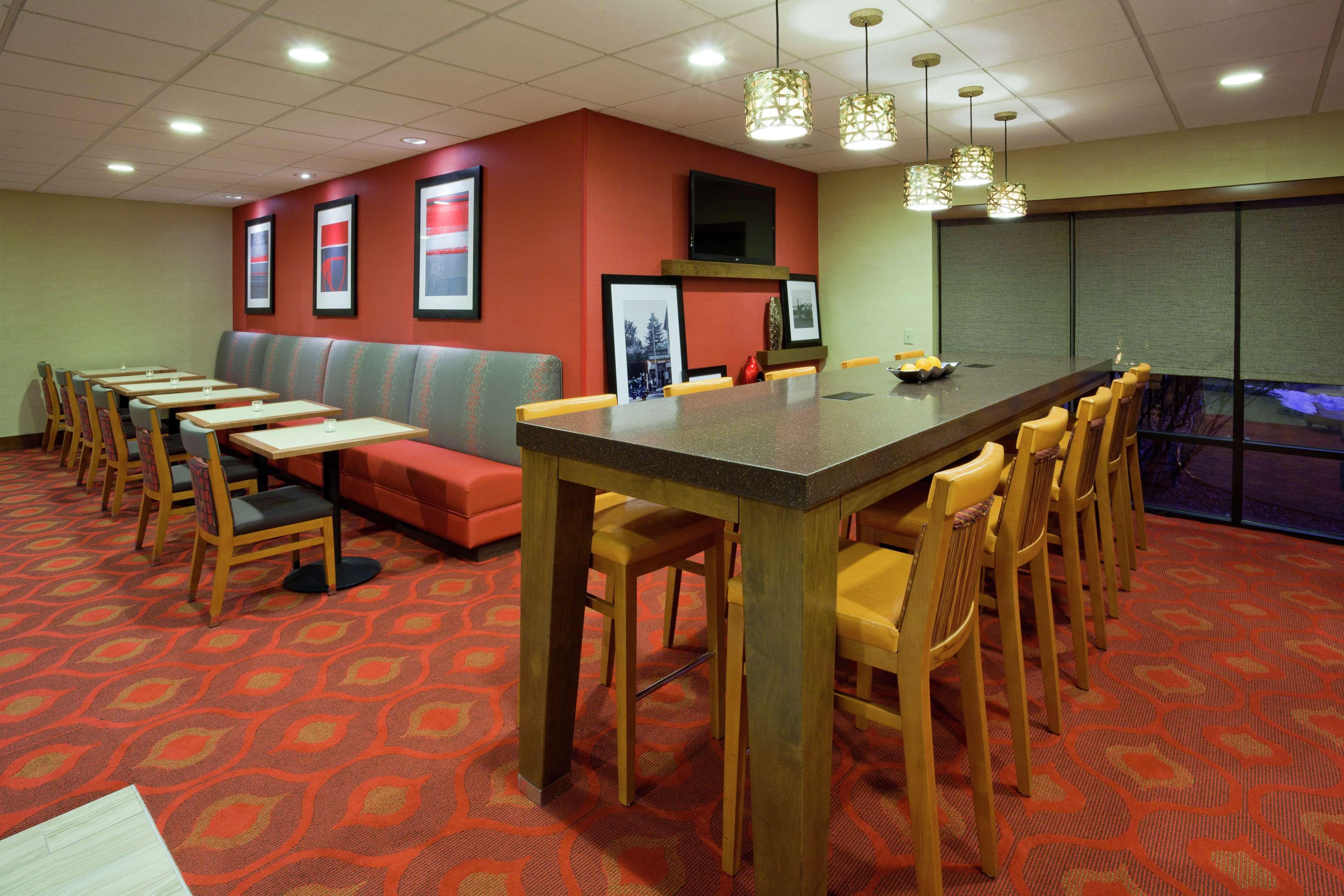 Hampton Inn Rockford Kültér fotó